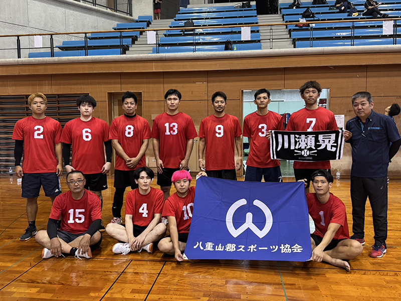 男子の部準優勝:登野城公民館 男子の部準優勝:登野城公民館