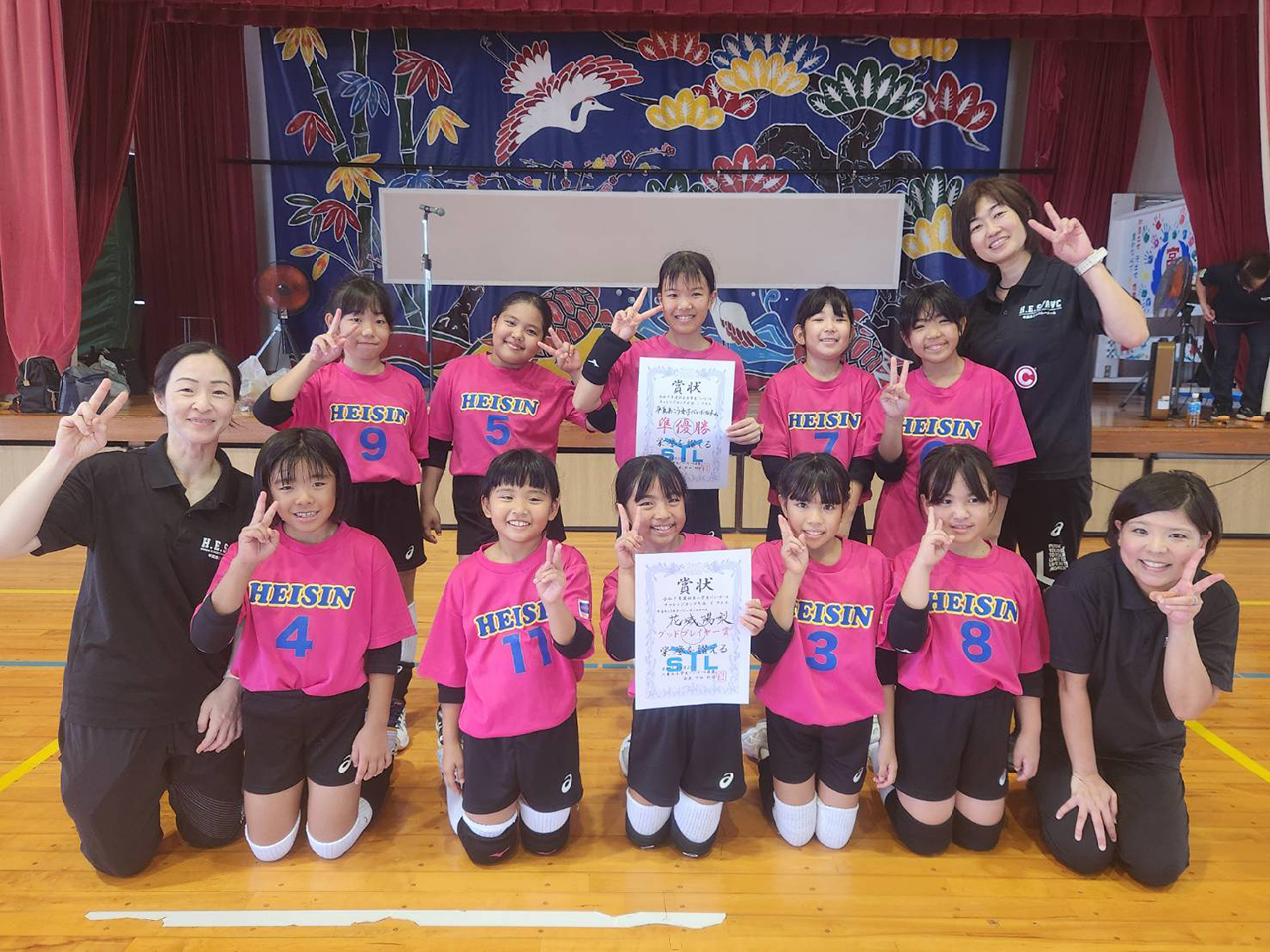 女子Cクラス混合の部準優勝:平真あこうVBチーム女子 女子Cクラス混合の部準優勝:平真あこうVBチーム女子