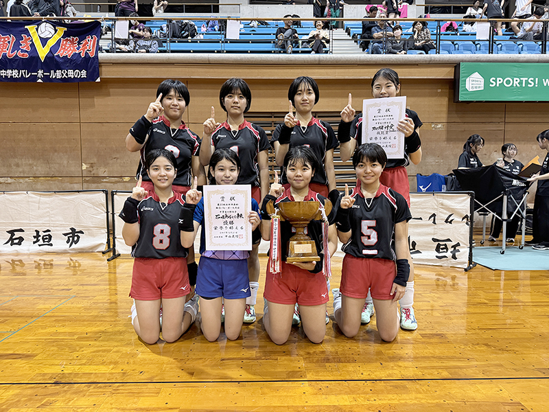 中学校女子の部優勝:石垣島GLC未来 中学校女子の部優勝:石垣島GLC未来